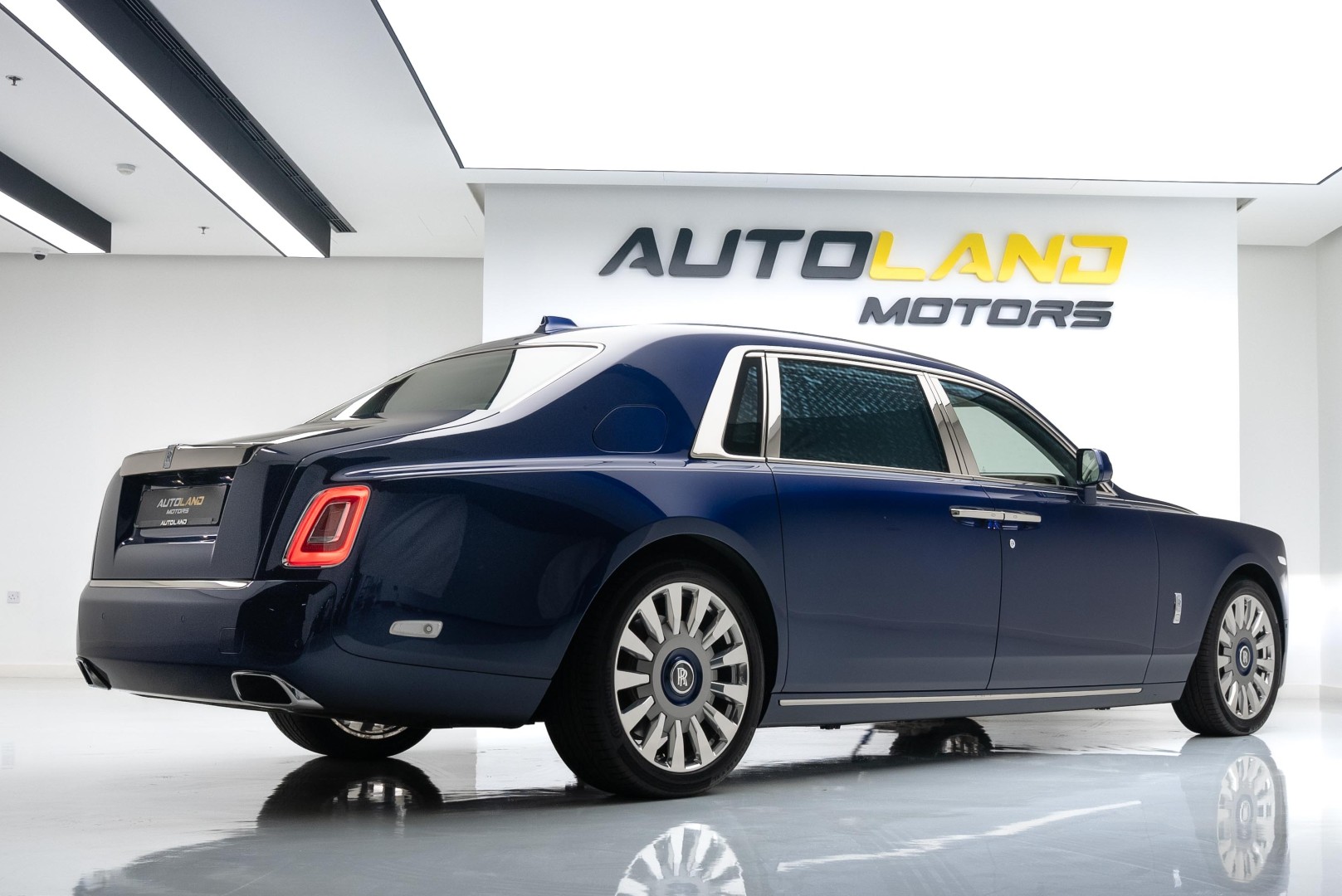 2018 ROLLS ROYCE PHANTOM LWB. BESPOKE SOUND SYSTEM. GCC